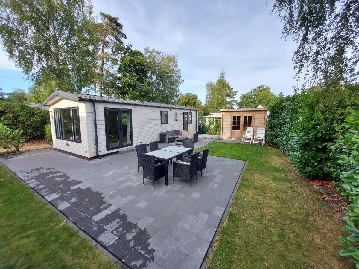 فيلا Chalet Wanama. Gelegen Op Het Vakantiepark Het Lierderholt Op De Veluwe. بيكبيرخين المظهر الخارجي الصورة