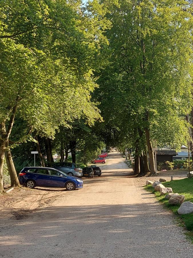 فيلا Chalet Wanama. Gelegen Op Het Vakantiepark Het Lierderholt Op De Veluwe. بيكبيرخين المظهر الخارجي الصورة