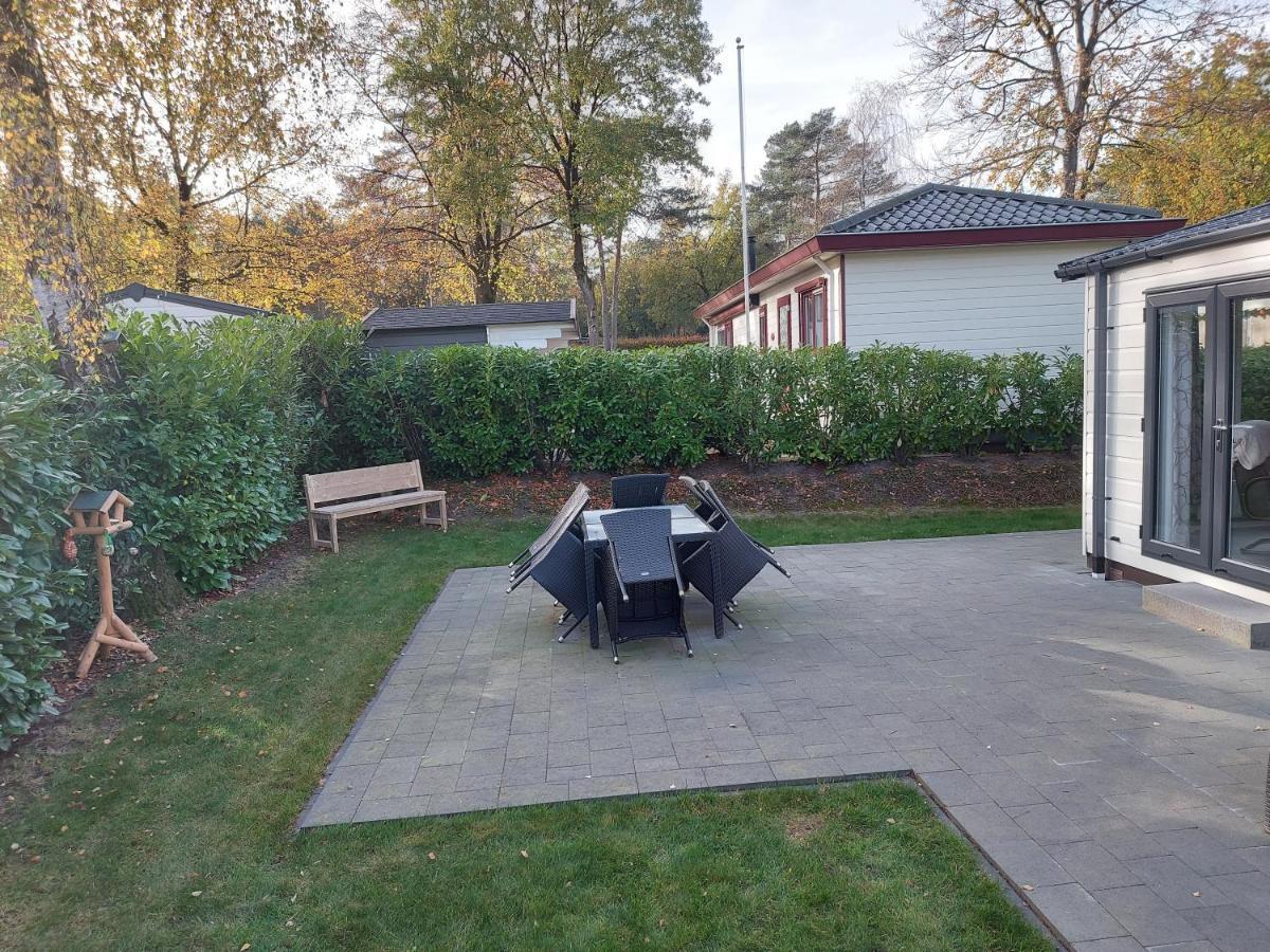 فيلا Chalet Wanama. Gelegen Op Het Vakantiepark Het Lierderholt Op De Veluwe. بيكبيرخين المظهر الخارجي الصورة
