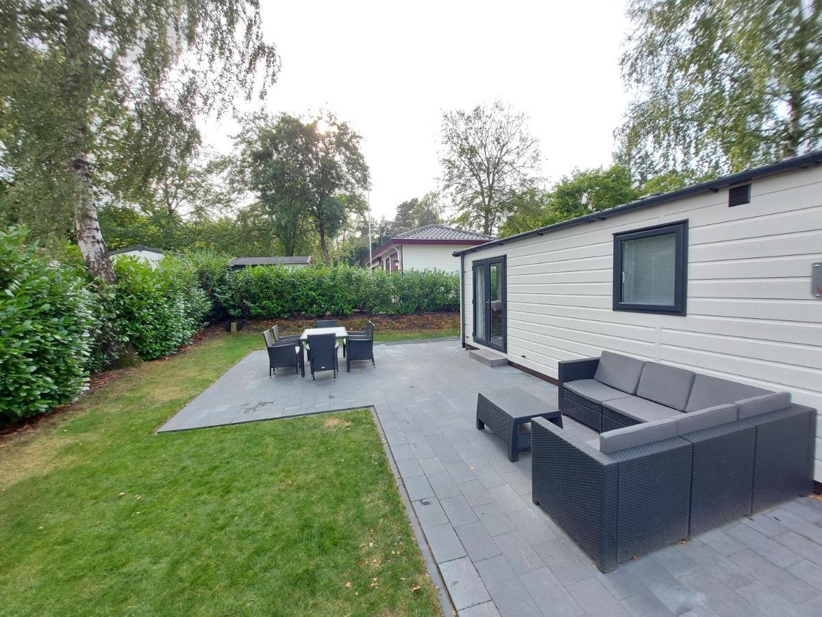 فيلا Chalet Wanama. Gelegen Op Het Vakantiepark Het Lierderholt Op De Veluwe. بيكبيرخين المظهر الخارجي الصورة